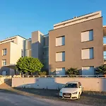 Sea View With Garden Apartment Joshua